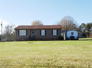 6652 Andes St, Germanton, NC 27019