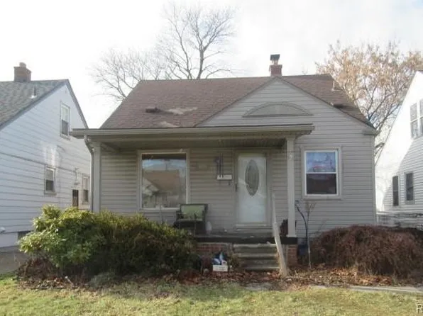 4230 Longtin Ave, Lincoln Park, MI 48146