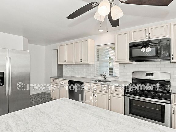 4th image of 90 Atlantic Ave