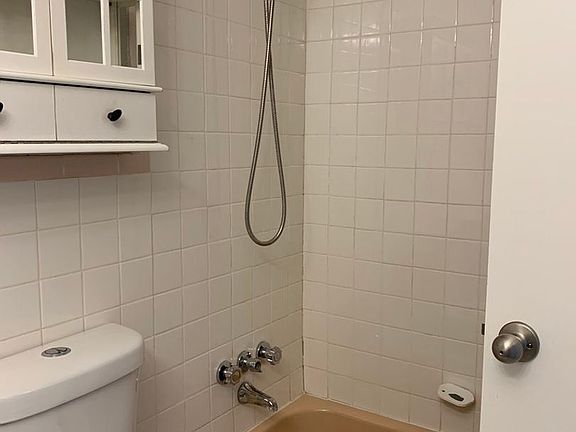 4th image of 3201 S Sherman St #11