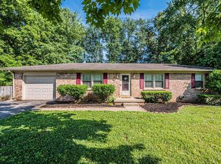 269 Meadow Hill Dr, Bowling Green, KY 42104