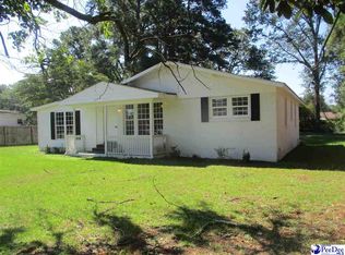 705 Larkfield Dr, Hartsville, SC 29550