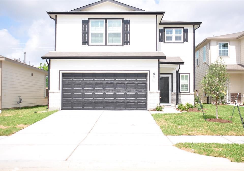 1st image of 10614 Cashew Run Ln