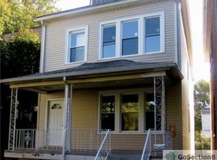 8613 S Houston Ave, Chicago, IL 60617