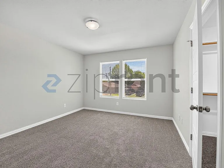 333 N Field St #A — Photo 23
