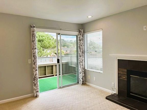 3rd image of 687 Royston Ln APT 325