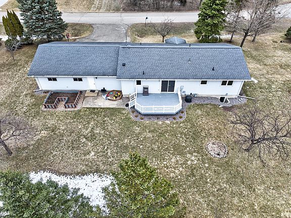 2nd image of 1331 Melody Ln