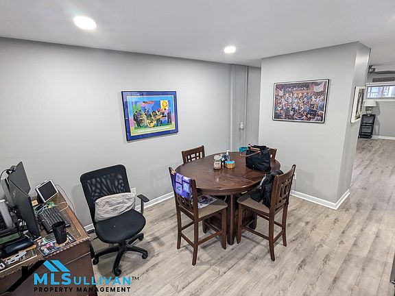 4th image of 4100 Five Oaks Dr Unit 48