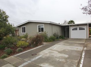 232 Twin Oaks Way, Healdsburg, CA 95448