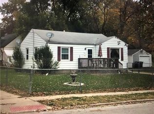 949 Shawnee Ave, Des Moines, IA 50313