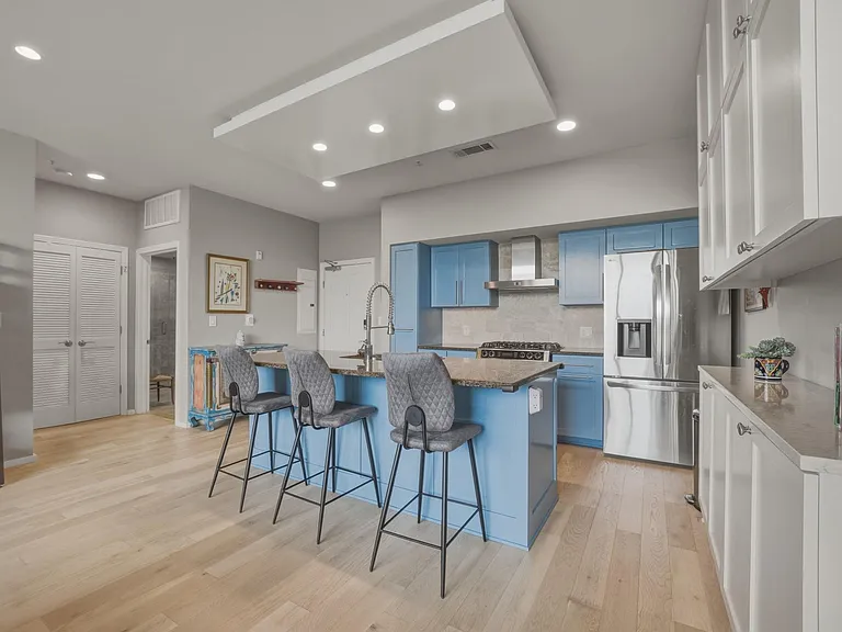 1600 Barton Springs Rd #4305 — Photo 5