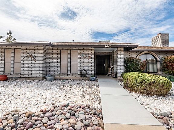 3rd image of 2640 Sierra Ln
