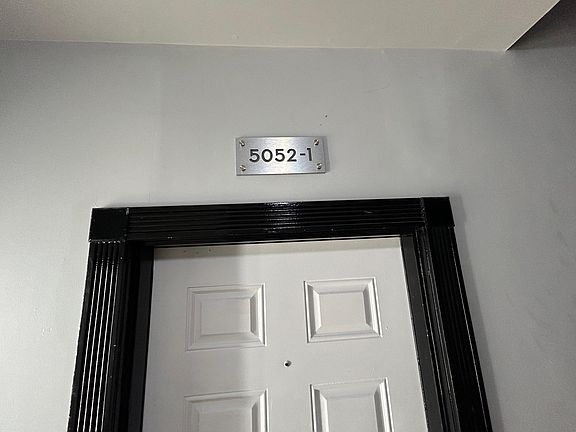 2nd image of 5052 S Laflin St #1