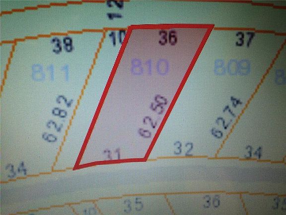 2nd image of 810 Nettles Blvd