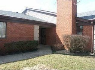 9192 Golden Leaf Way, Indianapolis, IN