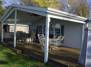 23286 Van Resort Dr, Mendon, MI