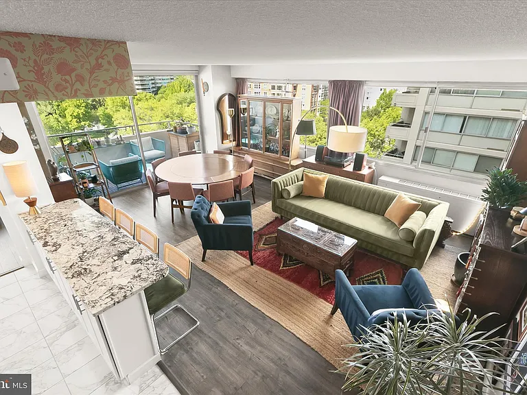 5500 Friendship Blvd #1823N — Photo 17