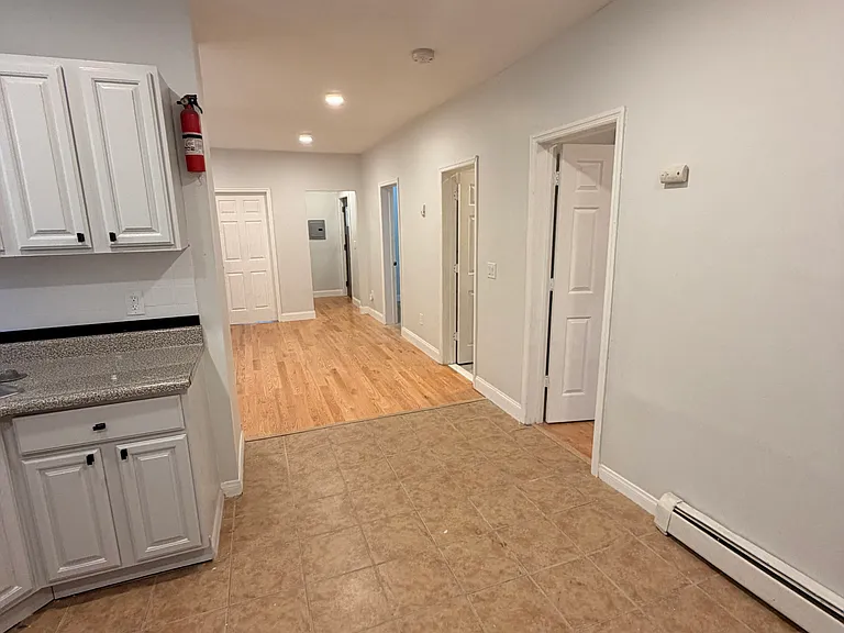 509 E 26th St #2 — Photo 10