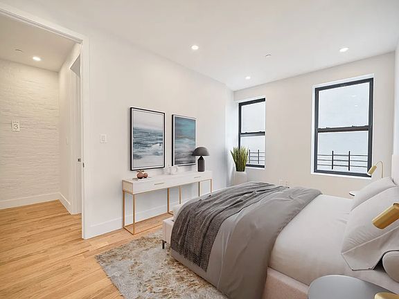 5th image of 2313 Adam Clayton Powell Jr Blvd #Penthouse