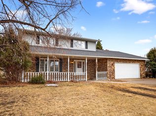 3525 Longfellow Rd N, Fargo, ND