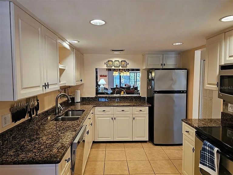6468 Seagull Dr #316 — Photo 9