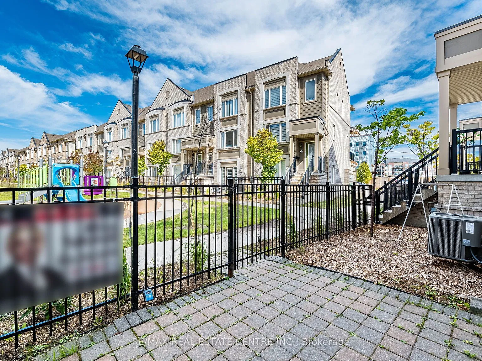1 bed, $2,000 — Photo 4