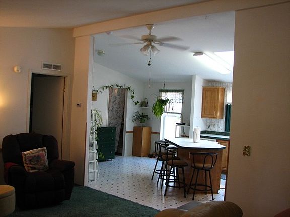 4th image of 4815 Airway Dr NE Unit 119