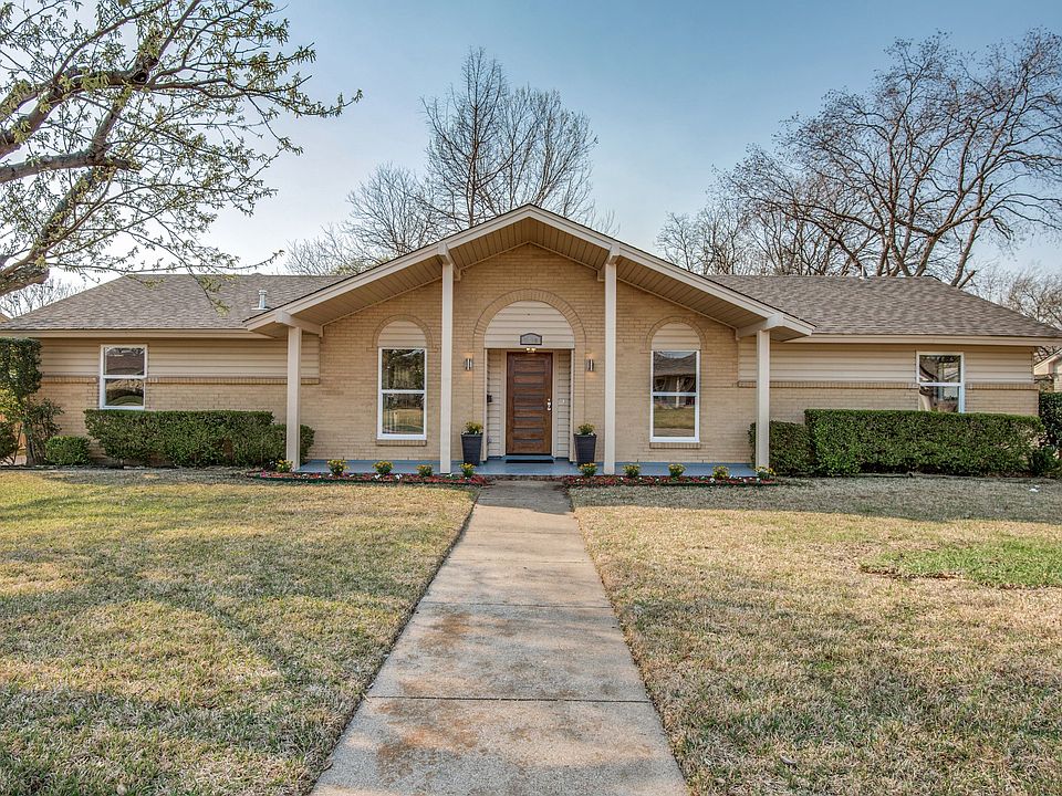 1st image of 3410 Pebble Beach Dr