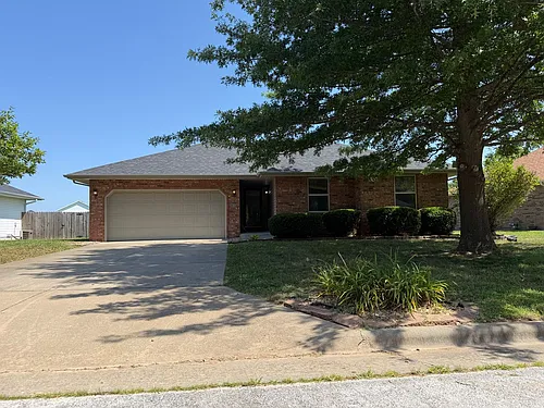 307 E Pintail Dr Photo 1