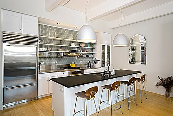 Sold by Thomas & Ingram Real Estate, Ltd. | media 8