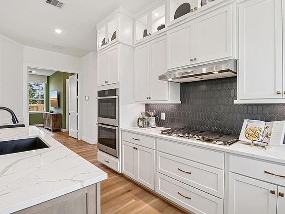 4th image of 460 Dove Meadow Ln