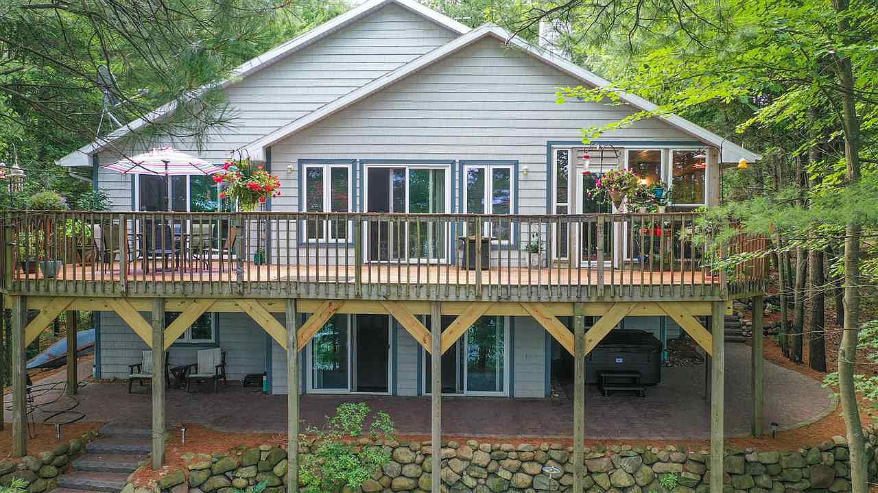 W4854 S Long Lake Rd, Waupaca, WI 54981 Zillow