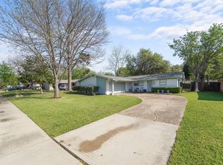 3218 Modella Ave, Dallas, TX 75229
