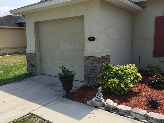 5th image of 219 Brookfall Dr