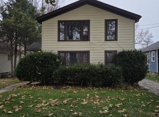 718 Walnut St, Batavia, IL 60510