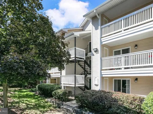 1541 Lincoln Way #204, Mc Lean, VA 22102