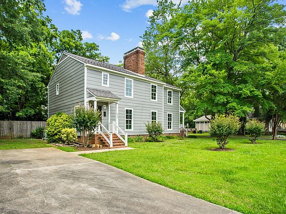 2nd image of 803 W Davis St #803