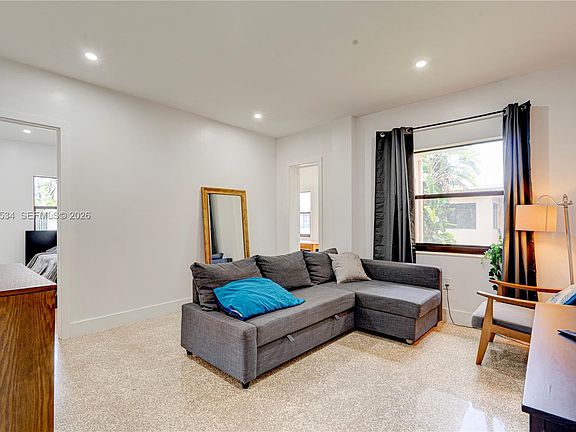 3rd image of 234 NE 111th St #1
