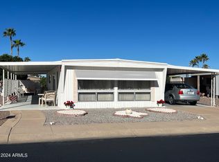 2426 N Snead Dr, Mesa, AZ 85215