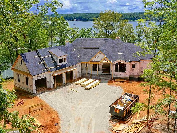 3rd image of 1050 Millwright Pl
