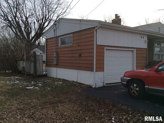 5th image of 209 N Sunny Ln