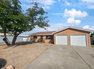 5009 Ian Ave NW, Albuquerque, NM 87120