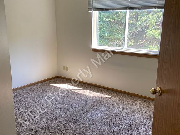 5th image of 4907 Hedgewood Dr #A2