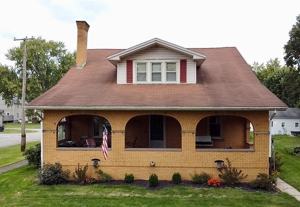 1st image of 296 W Indiana Ave