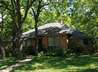 3202 Flintridge Ct, Arlington, TX 76017