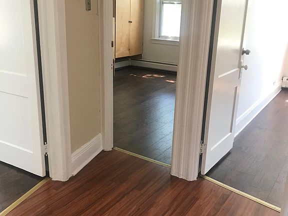 3rd image of 324 Virginia Ave APT 2R