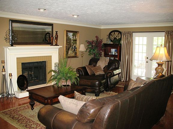 4th image of 7405 River Park Dr