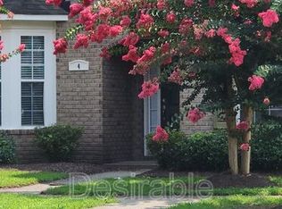 4 Musket Ln, Hampton, VA 23666