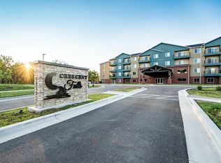 Crescent Falls, Joplin, MO 64804