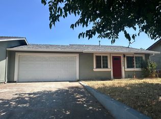 1960 Spruce Cir, Anderson, CA 96007